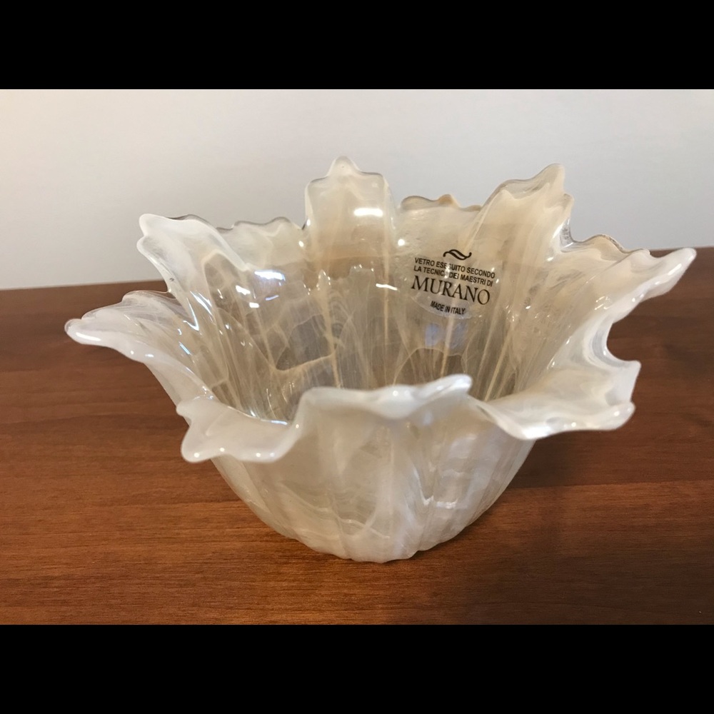 Murano style open flower bowl